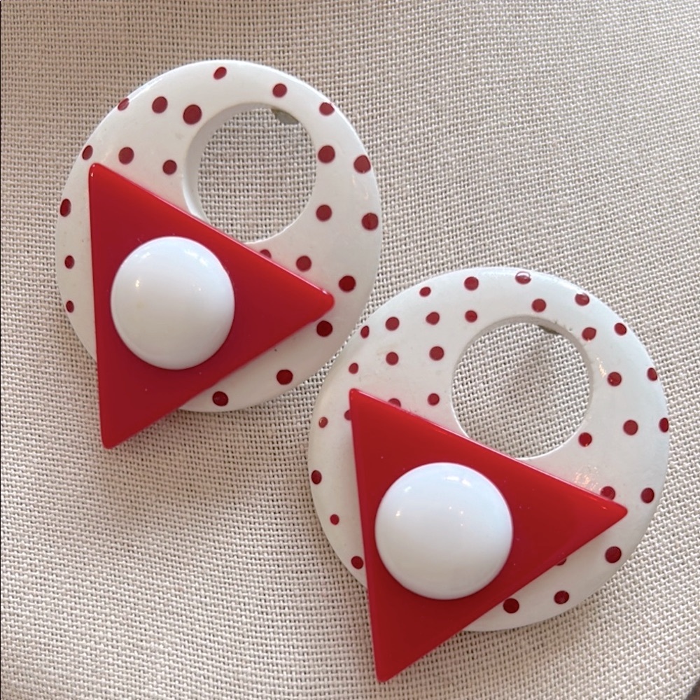 Vintage Retro 80’s Polka Dot Red and White Round Fashion Earrings